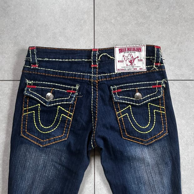 TrueReligion 스티치부츠컷팬츠 28