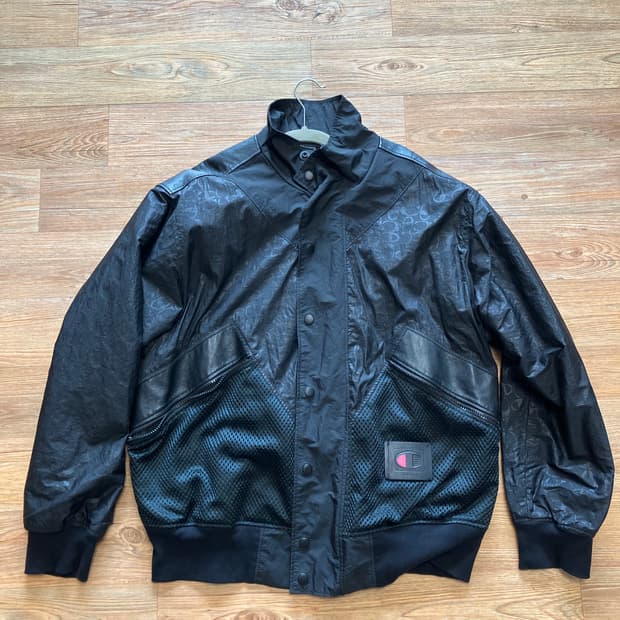 코치 챔피온 바람막이 판매