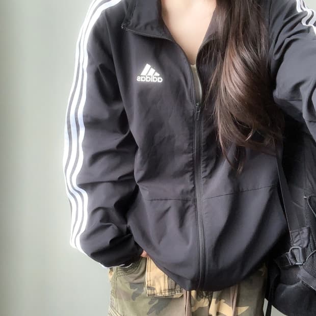 아디다스 바람막이