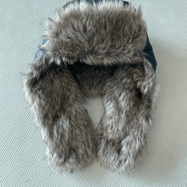 난가 오로라 텍스 퍼 플라이트 캡 블랙