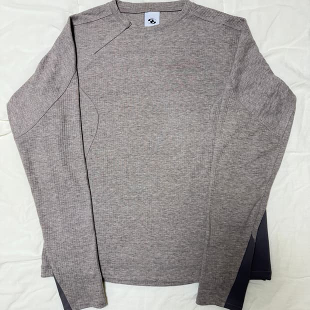 [2] 산산기어 리브드 롱슬리브 애쉬핑크