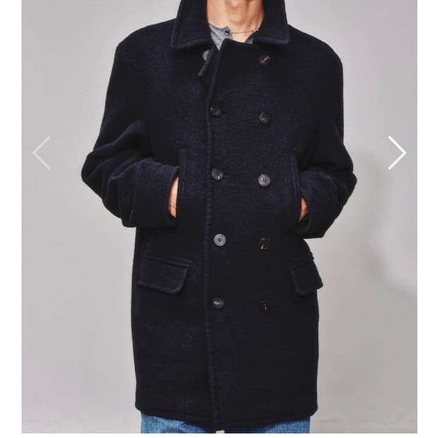 아트이프액츠 피코트 네이비 구합니다