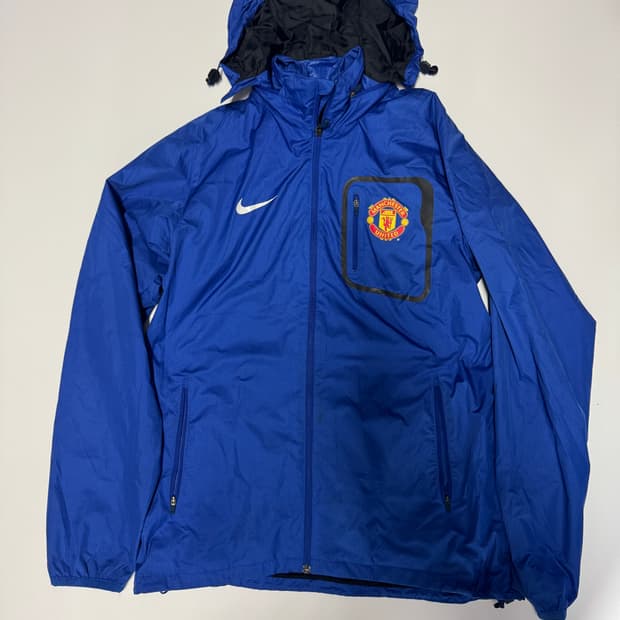 나이키 올드스쿨 맨체스터 유나이티드 후드 바람막이 M ~ L