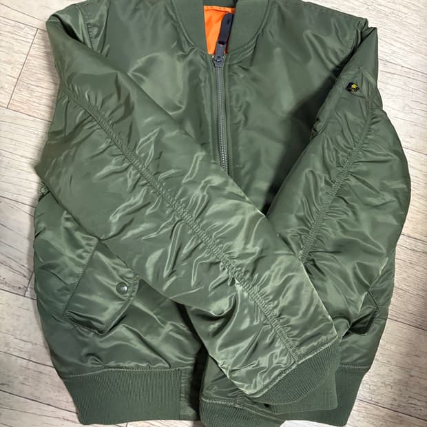 알파인더스트리