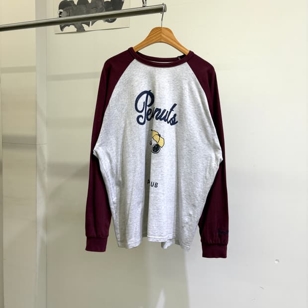 PEANUTS 긴팔 티셔츠