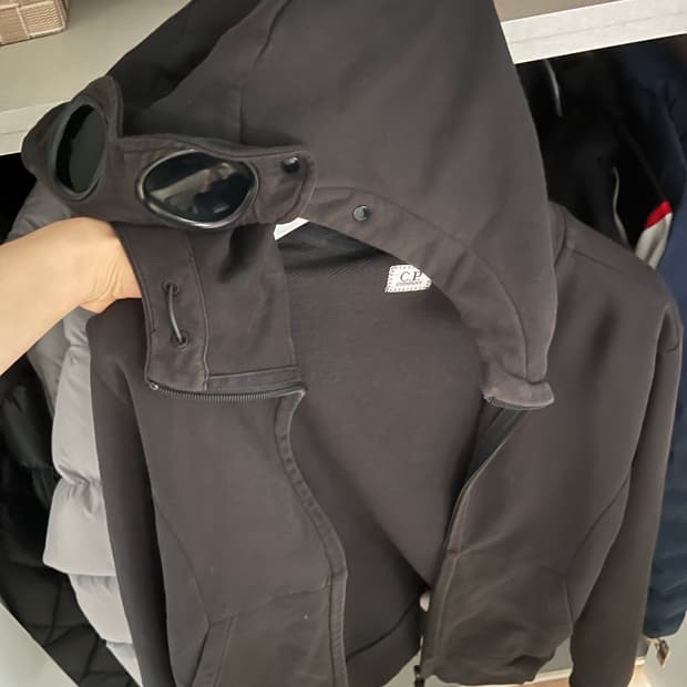 C.P Company 고글집업