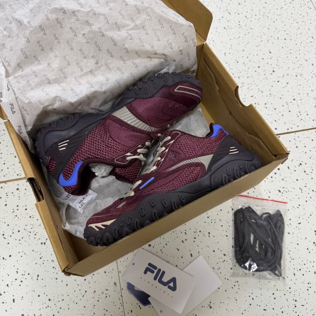 휠라 에샤페 Lx v2 버건디 와인 스니커즈 