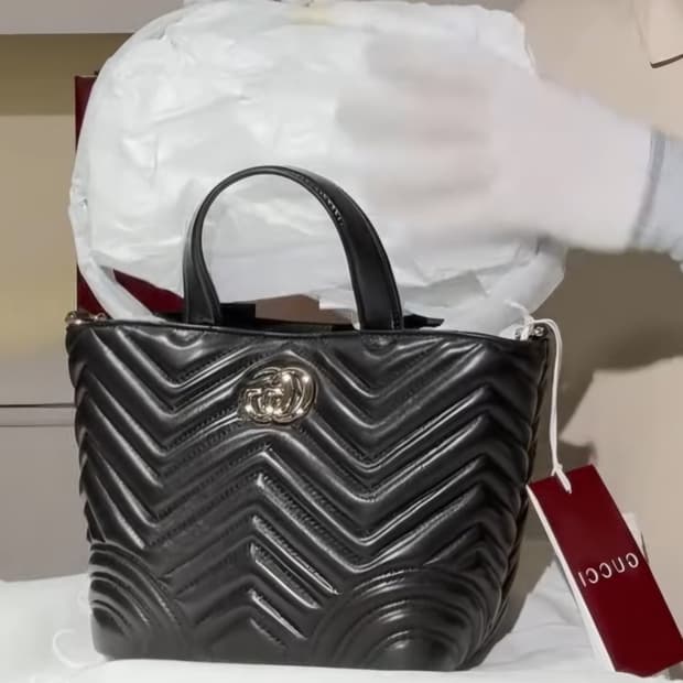 구찌 GG 마몽 미니 토트백 블랙