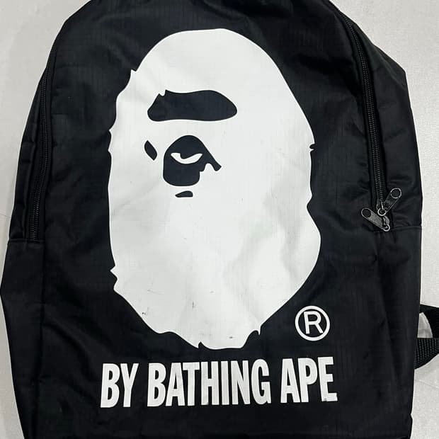 베이프 백팩