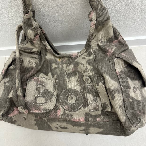 보일테일 메간백 카모