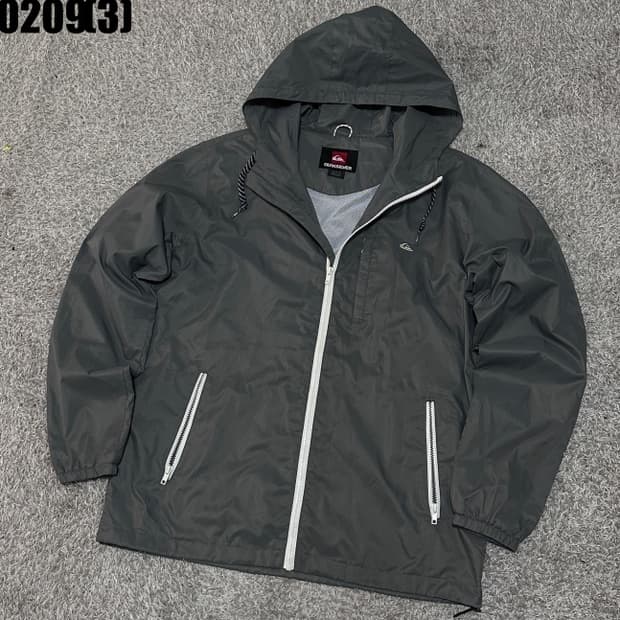 QUIKSILVER 바람막이 자켓