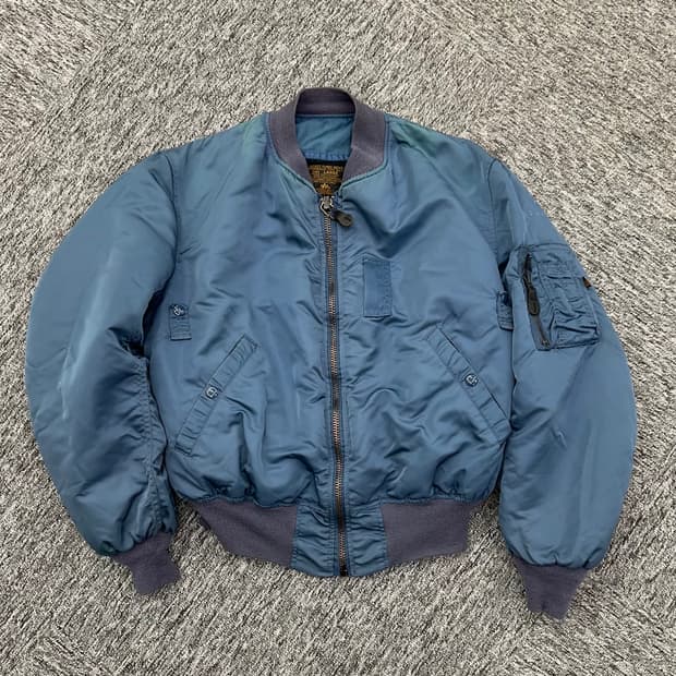 (L)50'S 복각 ALPHA MA-1점퍼-M903