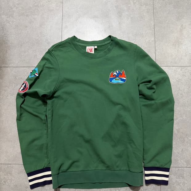 라코스테  그린컬러  로고 패치 스웻셔츠  95 size  