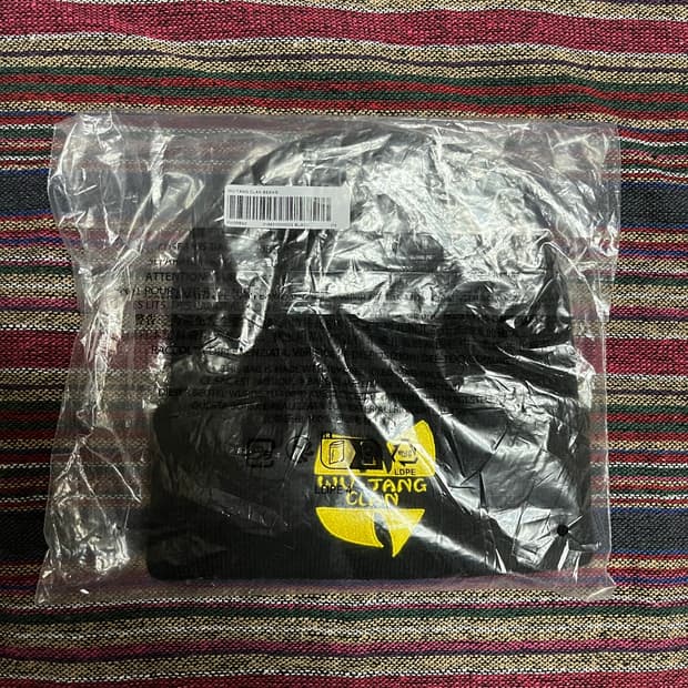 슈프림 우탱 비니