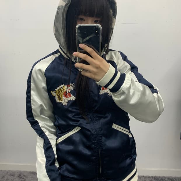 재패니즈 리버시블 네이비 스카쟌