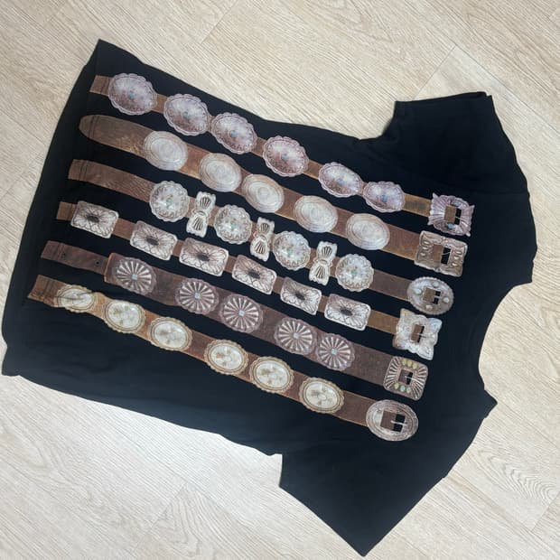 캐피탈 20 크루 티셔츠 블랙