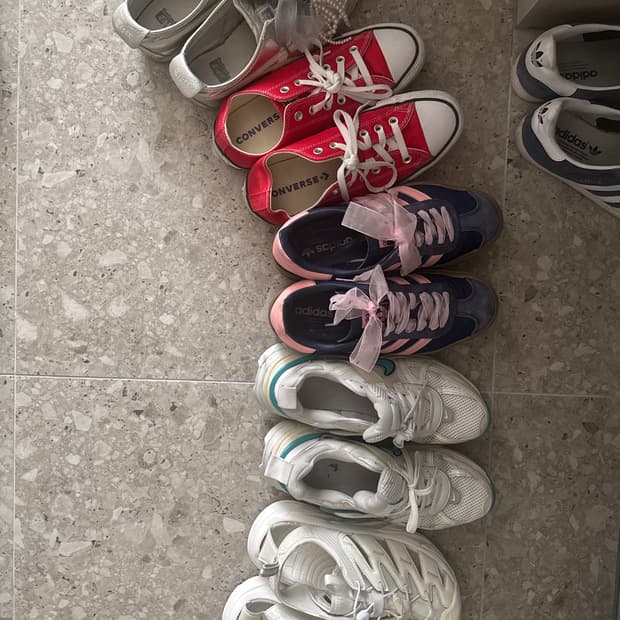 오니츠카타이거, 컨버스, 아디다스볼드, 나이키, 호카