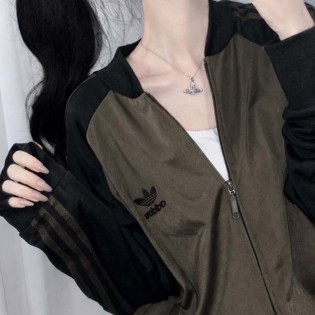 🐰아디다스 유일매물 카키 슈퍼스타 여리 져지 트랙탑🤎