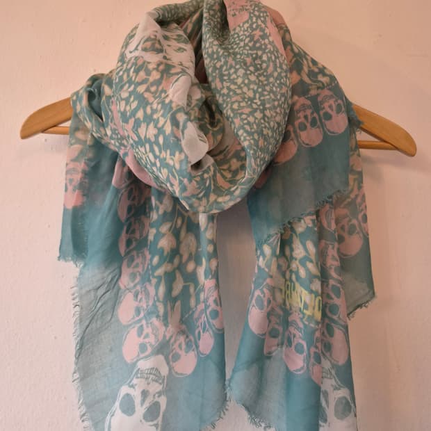 자딕앤볼테르 케리가든 스컬프린트 숄 스카프