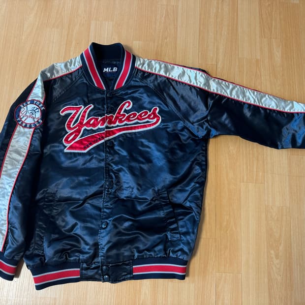 MLB 바시티 자켓 판매해요