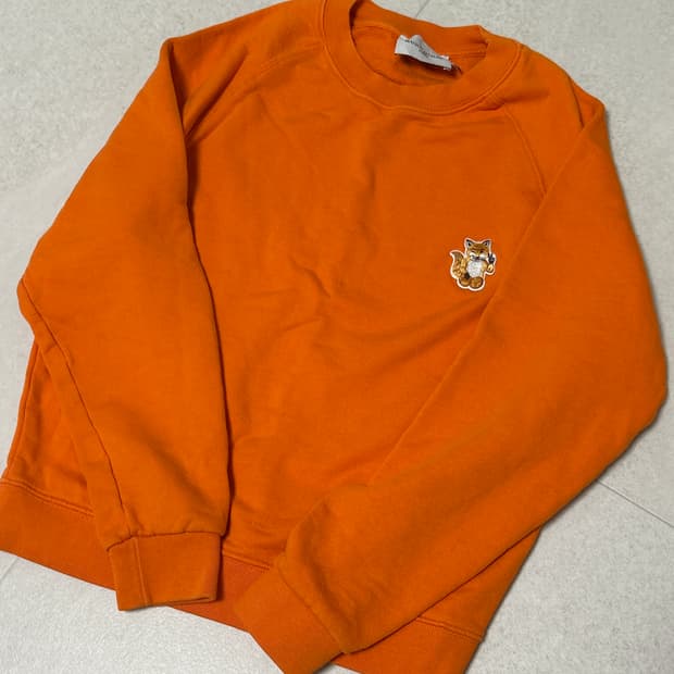 메종키츠네 맨투맨