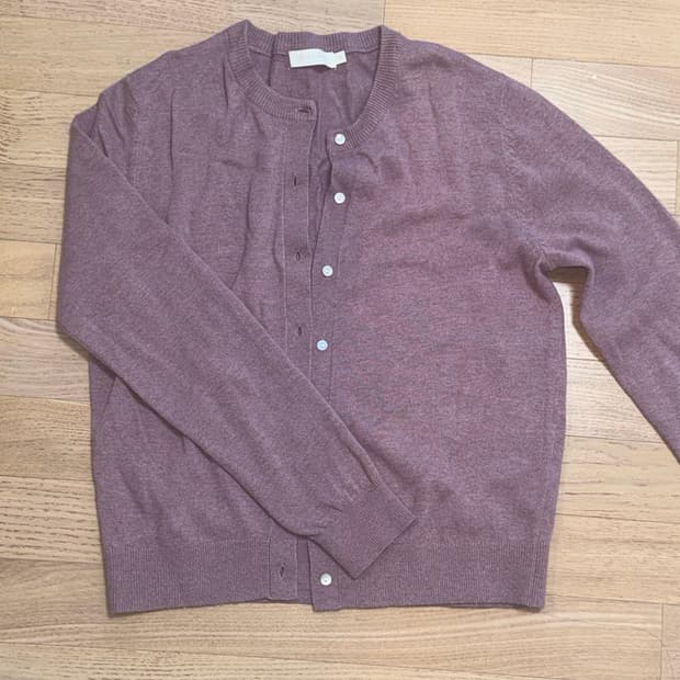 지오다노 자색고구마색 가디건(보풀x)