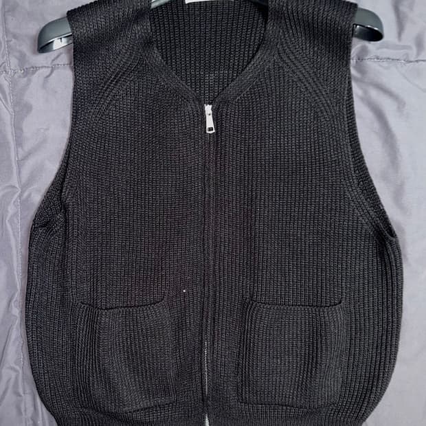 비슬로우 니트 집업 베스트 블랙 L 새상품
