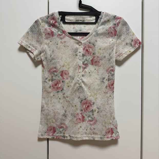 FLOWER BUTTON T IVORY
