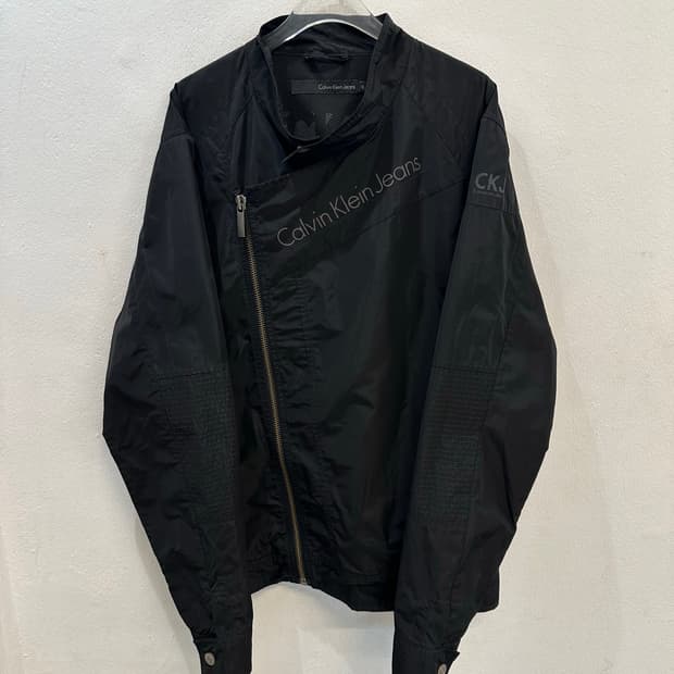 Clavin klein zip up jacket