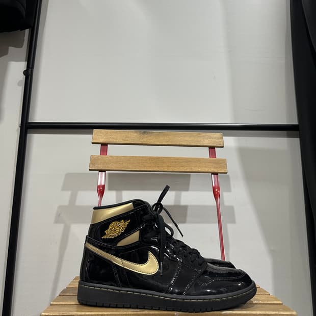 285) 나이키 운동화 조던 1 레트로 하이 OG 메탈릭 골드