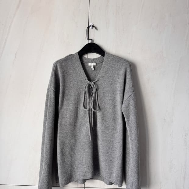 새상품 컨디션 Joie 스웨터 m사이즈(55,66가능)