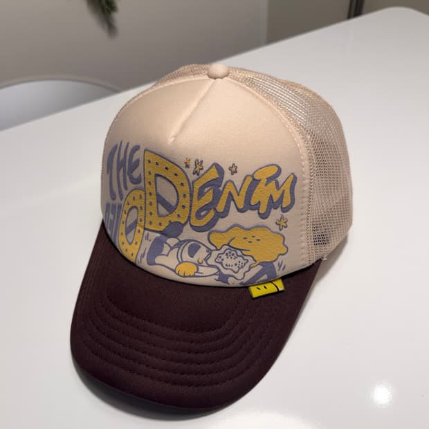 케피탈 트러커캡