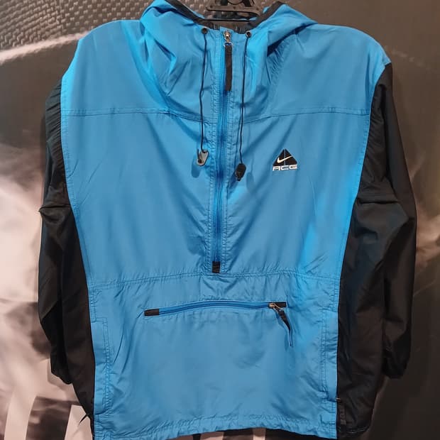 나이키 ACG 아노락 블루