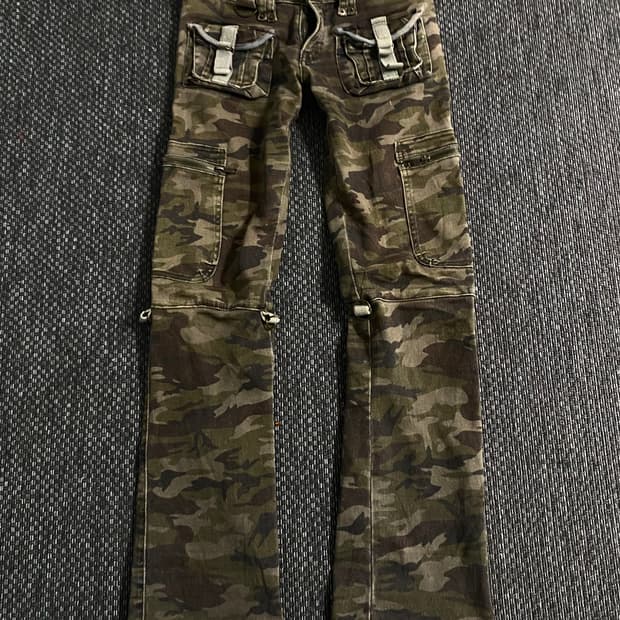 [Heaven and Earth]2000s Mood Camo Cargo 