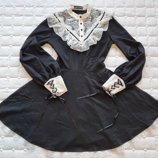 스컬 레이스 고스 원피스