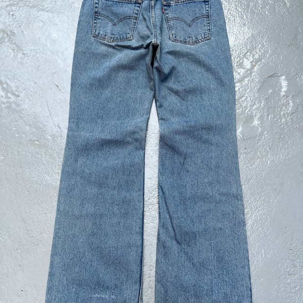 1990s Levis 519 Flaire Fit Jeans