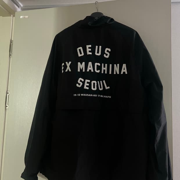 Deus ex machina xl 집업