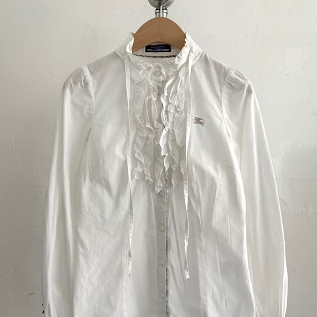 Burberry 버버리 블루라벨 화이트 러플 셔츠