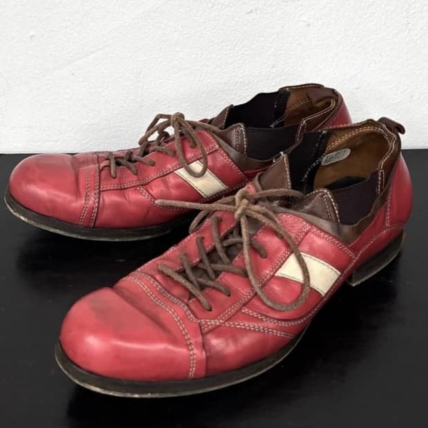 Alfredo Bannister bordeaux racer leather