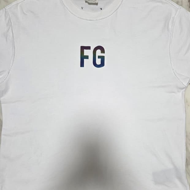 피어오브갓 6TH FG 홀로그램 반팔티