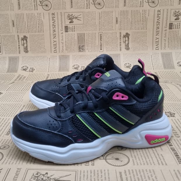 아디다스 스트러터 여성운동화240 