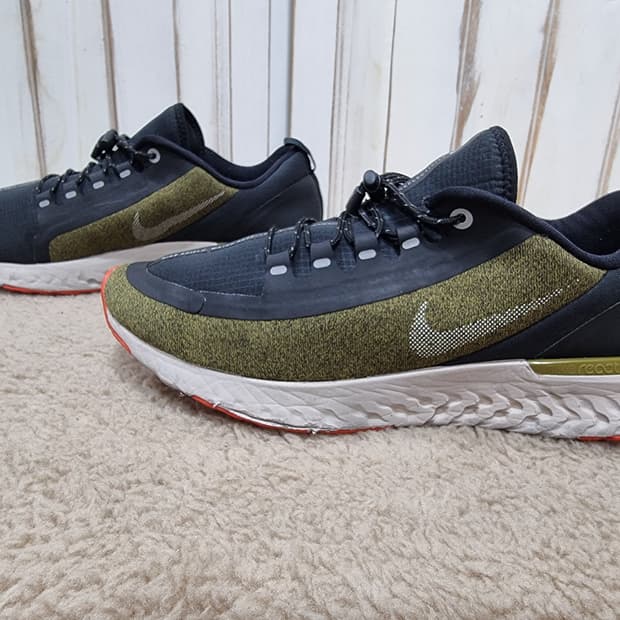 나이키 오디세이 리액트 쉴드 (C864