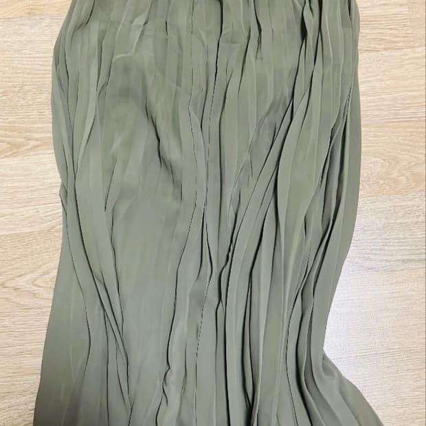 급히 처분|카키 롱스커트(일본직구)