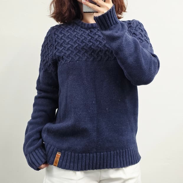 [프립]힐피거 데님 케이블 니트 네이비