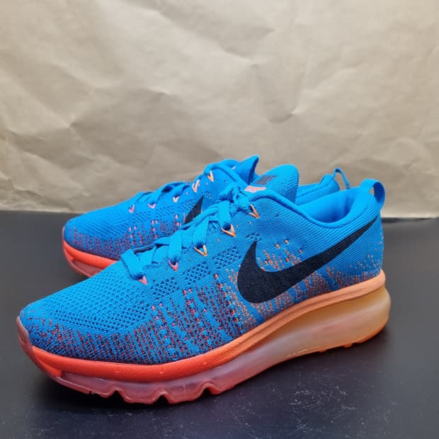 나이키 플라이니트 맥스 운동화 235