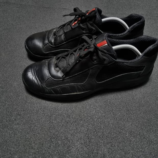 프라다 아메리칸컵  10.5사이즈 블랙