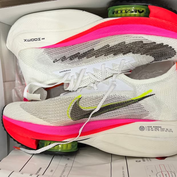 나이키 에어 줌 알파플라이 넥스트% 플라이니트 로데이셔스