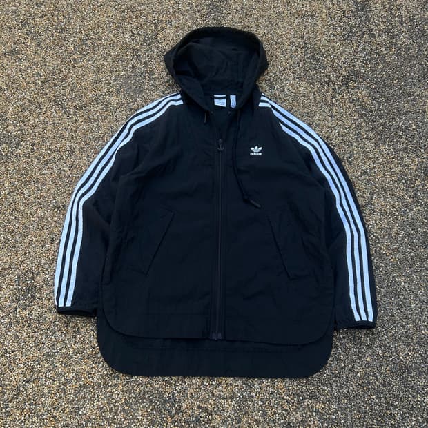 아디다스 파이어버드 로고 삼선 바람막이