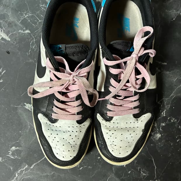 나이키 에어 조던1 로우 파우더 블루