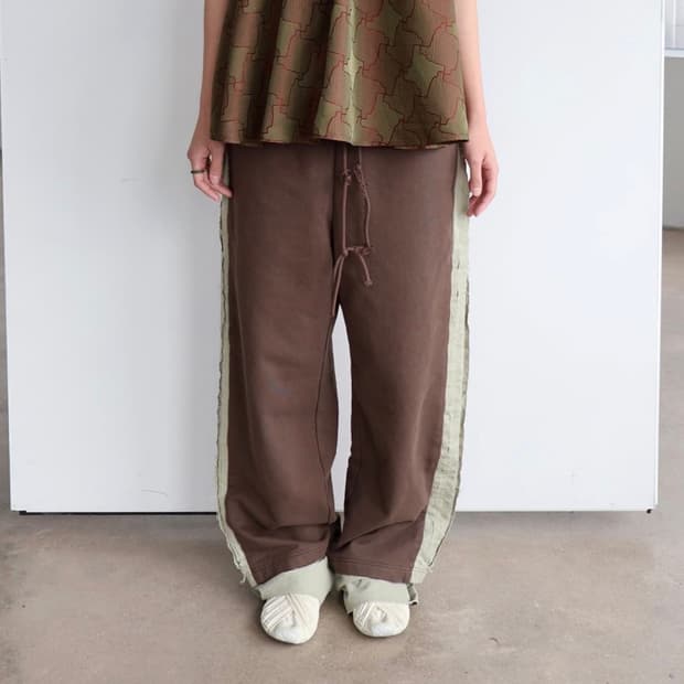 공테잎 스웻팬츠